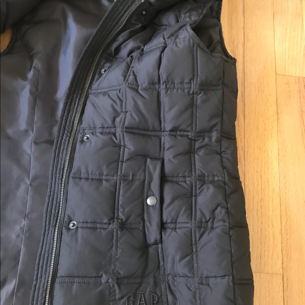 GAP Brown Vest - Picture 4 of 6